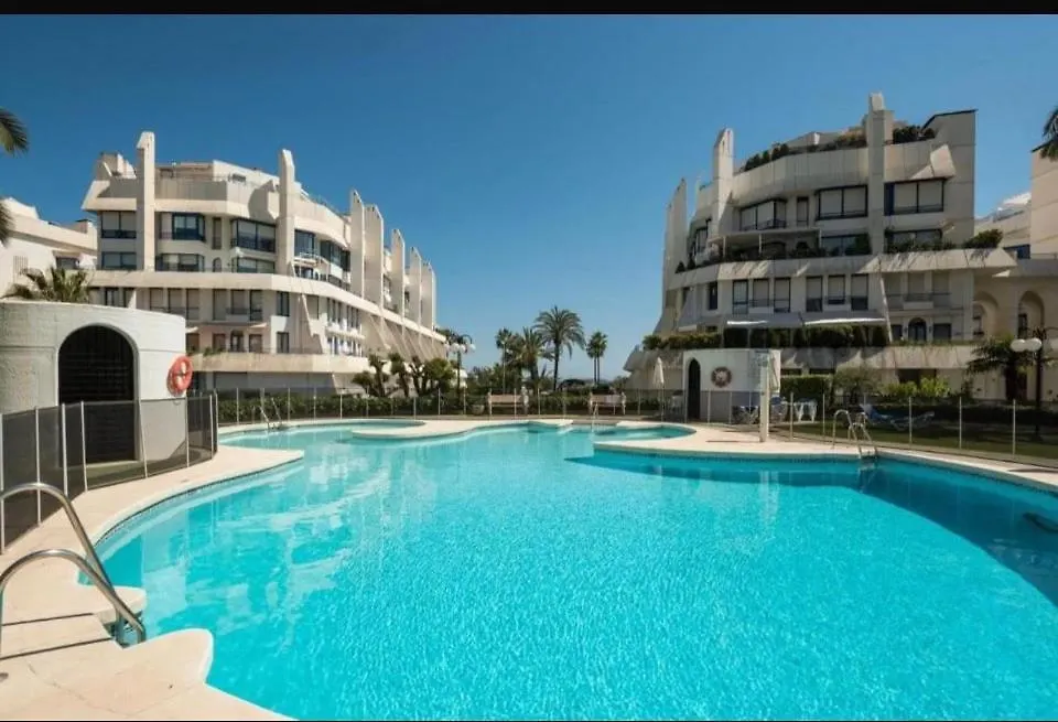 Marbella Center Beachfront Apartment For Vacation