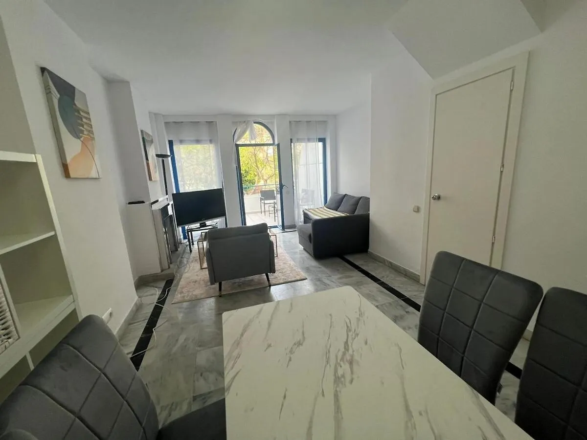 Marbella Center Beachfront Apartment For Vacation